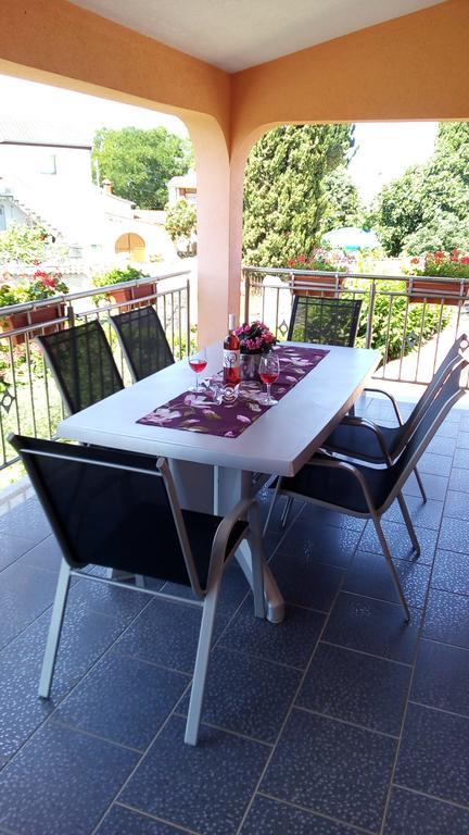 Apartments Katarina Poreč Extérieur photo